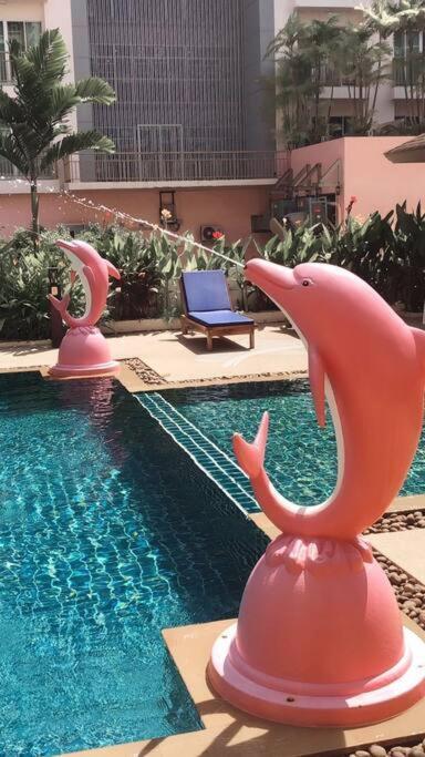 Location Near Jungceylon + Pool Access דירה