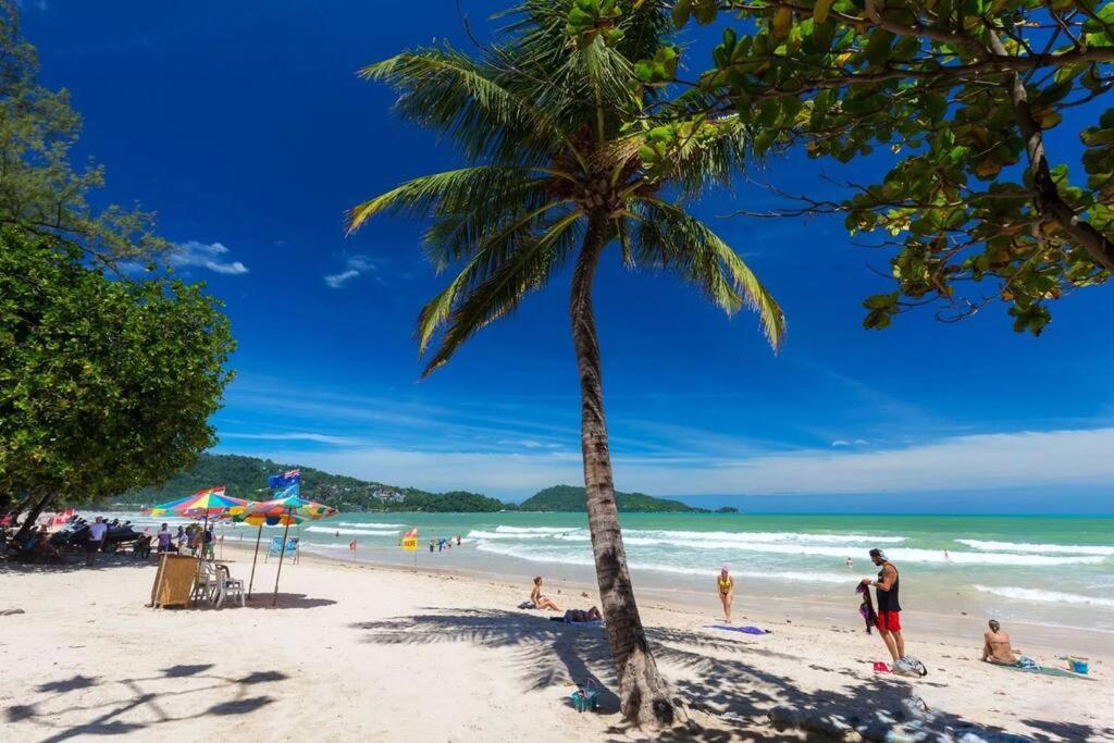 דירה Location Near Jungceylon + Pool Access Patong
